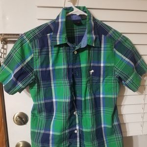 Boys button up short sleeve shirt 10/12
